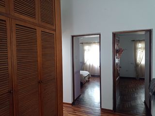 Foto 15 de Urb. El Recreo Casa de 309.48m2 ideal para Clínica o Empresa