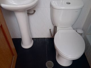 Foto 16 de Urb. El Recreo Casa de 309.48m2 ideal para Clínica o Empresa