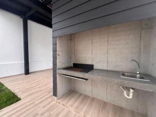 Foto 30 de HERMOSA CASA POR ESTRENAR CON ACABADOS DE LUJO - 2 DORMITORIOS