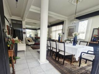 Foto 2 de CASA EN URDESA EN ALQUILER