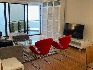 Foto 1 de Alquilo departamento flat en el Malecón Cisneros - 170 m2, Vista espectacular, 3 Dorm. US$2,100.00