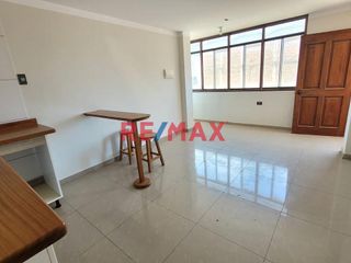 Foto 2 de Se Vende Casa De Playa Mas Terreno En Huanchaquito - At 291.05 M2 - Ac 225 M2- 160000 Dolares