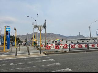 Foto 1 de SE VENDE PROPIEDAD EN COMAS   CERCA AL PARQUE DE SINCHI ROCA