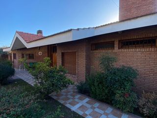 Foto 2 de VENTA CASA VILLA CARLOS PAZ , BARRIO SANTA RITA.