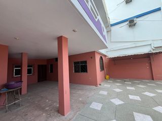 Foto 5 de casa de venta en Manta zona sur sector umiña