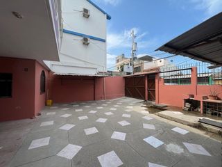Foto 2 de casa de venta en Manta zona sur sector umiña