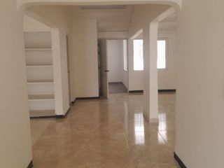 Foto 7 de ARRIENDO CASA USO COMERCIAL MODELIA