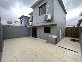 Foto 1 de casa en urbanización de alquiler zona sur manta fv