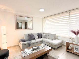Foto 2 de Casa en venta Tumbaco, dentro de conjunto con seguridad presencial.