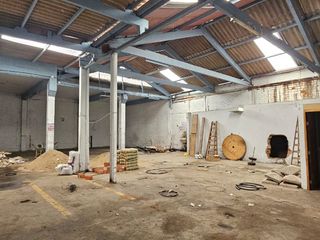 Foto 2 de Alquiler de Local Comercial en San Miguel