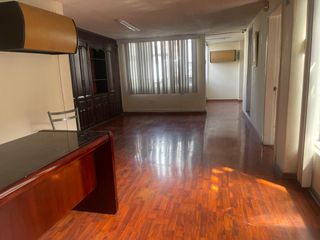 Foto 1 de Renta de Oficina de 140 m2 en la Av. América, Quito , Ecuador.