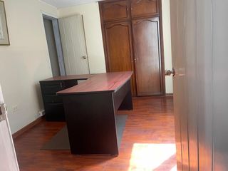 Foto 10 de Renta de Oficina de 140 m2 en la Av. América, Quito , Ecuador.