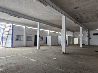 Foto 2 de Alquiler de Local Comercial en Esquina – San Miguel