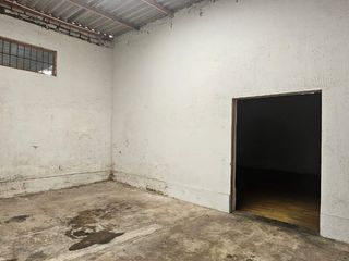 Foto 13 de Alquiler de Local Comercial en Esquina – San Miguel