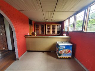 Foto 7 de HERMOSA CASA EN RENTA PARA OFICINAS O RESTAURANTE  EN PUEMBO
