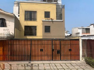 Foto 1 de DEPARTAMENTO EN ALQUILER EN SANTA PATRICIA S/2,800