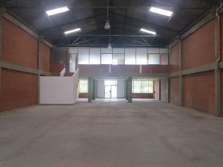 Foto 4 de ARRIENDO BODEGA AREA 588 M2 ACOPI YUMBO