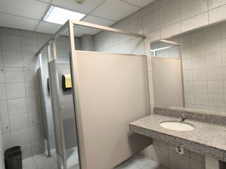 Foto 10 de Se Vende Local Comercial En Esquina En Zona Altamente Comercial De Sjl