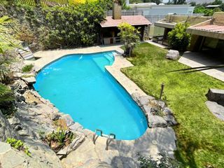 Foto 1 de HERMOSA CASA EN ALQUILER US$ 3,990 EN URB LA ESTANCIA, LA MOLINA