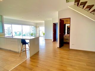 Foto 6 de Venta de Moderno Dúplex en Barranco – Vista al Mar – ¡Bajo de Precio!