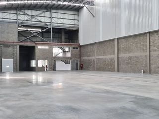 Foto 3 de BODEGA ARRIENDO AREA 1870 M2 CONJUNTO CERRADO ARROYOHONDO YUMBO