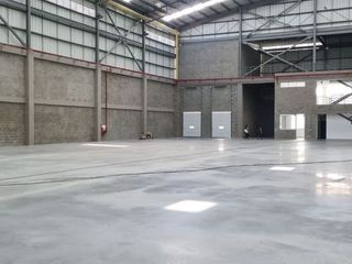 Foto 4 de BODEGA ARRIENDO AREA 1870 M2 CONJUNTO CERRADO ARROYOHONDO YUMBO