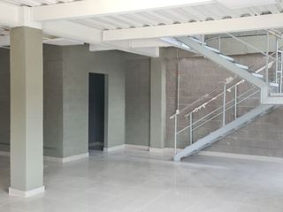 Foto 18 de BODEGA ARRIENDO AREA 1870 M2 CONJUNTO CERRADO ARROYOHONDO YUMBO