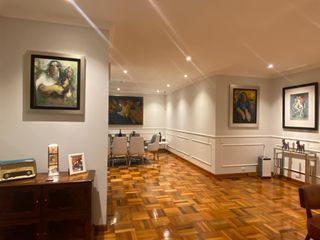 Foto 9 de Casa Moderna de 2 pisos en – Miraflores –  Urbanización San Antonio -  Zona residencial y tranquila