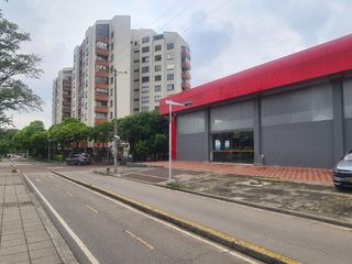 Foto 1 de LOCAL COMERCIAL ARRIENDO AREA 1023 M2 PRADOS DEL NORTE CALI VALLE DEL CAUCA