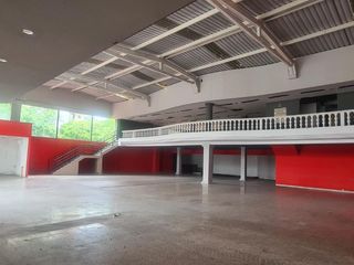 Foto 7 de LOCAL COMERCIAL ARRIENDO AREA 1023 M2 PRADOS DEL NORTE CALI VALLE DEL CAUCA