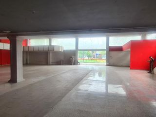 Foto 16 de LOCAL COMERCIAL ARRIENDO AREA 1023 M2 PRADOS DEL NORTE CALI VALLE DEL CAUCA