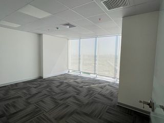 Foto 3 de ALQUILO OFIC 221.43 M2 EQUIPADA con 6 estacionamientos $3778