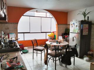 Foto 10 de VENTA DE CASA EN ESQUINA  EN URB TRES HORIZONTES  SAN MARTIN DE PORRES