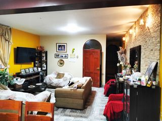 Foto 3 de VENTA DE CASA EN ESQUINA  EN URB TRES HORIZONTES  SAN MARTIN DE PORRES