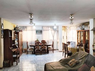 Foto 2 de VENTA DE CASA EN ESQUINA  EN URB TRES HORIZONTES  SAN MARTIN DE PORRES