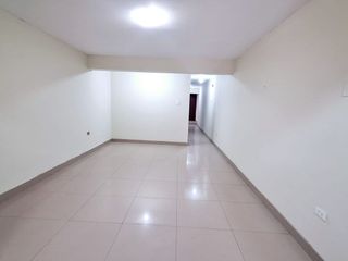 Foto 3 de SE VENDE DEPARTAMENTO 81m2 EN SAN JUAN DE MIRAFLORES URB. VALLE SHARON