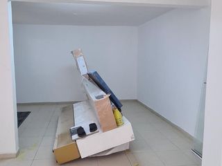Foto 6 de LOCAL COMERCIAL ARRIENDO  AREA 400 M2 COLSEGUROS VIA PRINCIPAL
