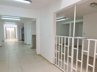 Foto 10 de LOCAL COMERCIAL ARRIENDO  AREA 400 M2 COLSEGUROS VIA PRINCIPAL