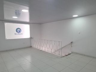 Foto 40 de LOCAL COMERCIAL ARRIENDO  AREA 400 M2 COLSEGUROS VIA PRINCIPAL
