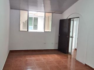 Foto 28 de LOCAL COMERCIAL ARRIENDO  AREA 400 M2 COLSEGUROS VIA PRINCIPAL