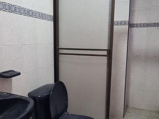 Foto 31 de LOCAL COMERCIAL ARRIENDO  AREA 400 M2 COLSEGUROS VIA PRINCIPAL