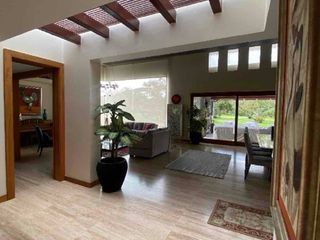 Foto 6 de Venta espectacular Quinta con casa estilo Londono en 14,500 m2 en Puembo