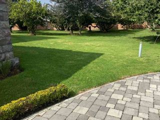 Foto 11 de Venta espectacular Quinta con casa estilo Londono en 14,500 m2 en Puembo