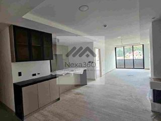 Foto 4 de Departamento de lujo , por estrenar , tres habitaciones, dos parqueos, bodega.