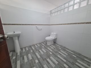 Foto 9 de OFICINAS PREMIUM EN EDIFICIO EMPRESARIAL