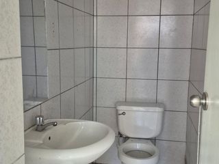 Foto 4 de ALQUILER OFICINA FUNCIONAL EN 2DO PISO