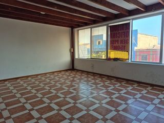 Foto 1 de ALQUILER DE AMPLIA OFICINA EN 3ER PISO