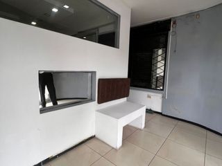 Foto 2 de LOCAL COMERCIAL IDEAL PARA CONSULTORIO, EN RENTA, LA KENNEDY
