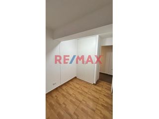 Foto 4 de Alquiler De Departamento En Surquillo – Murray 135 Amplio, Luminoso Y Bien Ubicado Cerca A La Av. Angamos Y Av. Principal Zona Tranquila Y Segura