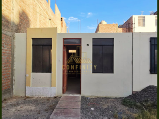 Foto 1 de SE VENDE CASA DE 1 PISO DE 75M2 EN URB. SOL DE ICA DE LOS PORTALES - II ETAPA